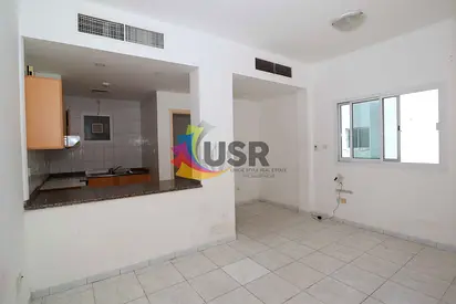 EXCELLENT STUDIO | CLOSE TO OUD METHA METRO STATION | READY TO RENT FOR 40K