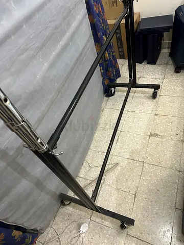 Heavy-duty Rolling Garment Rack / Clothes Rail on Wheels