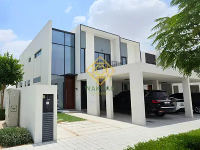 Spacious 4BR Villa|Vacant|Unfurnished|Negotiable