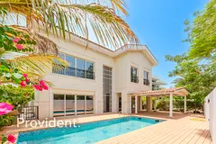 New To Market | Mediterranean | Internal | Vacant