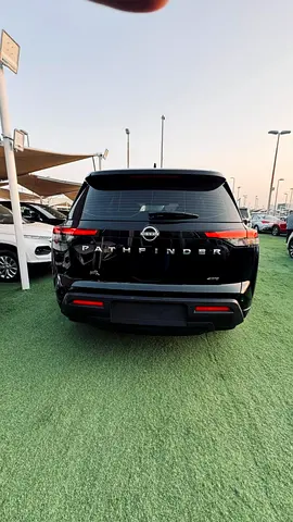Nissan Pathfinder SV 2022 GCC Specs - Excellent Condition-1