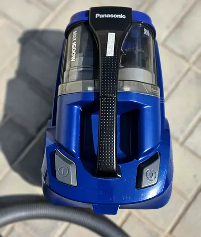 Vacuum cleaner