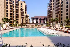 Pool View I Brand New I Community Expert