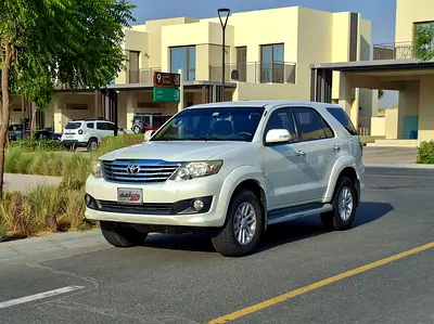 صورة 3 لـ 2013 Toyota FORTUNER