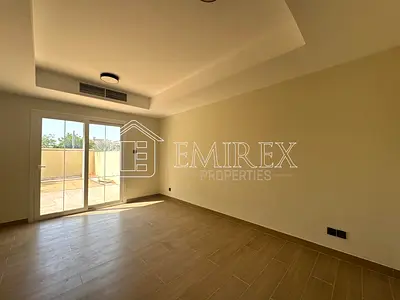 Fully Upgraded | Closed Kitchen | Close to park