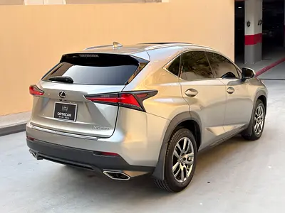 SINGLE OWNER 2018 LEXUS NX300 PLATINUM CANADIAN SPECS (ACCIDENT FREE)
