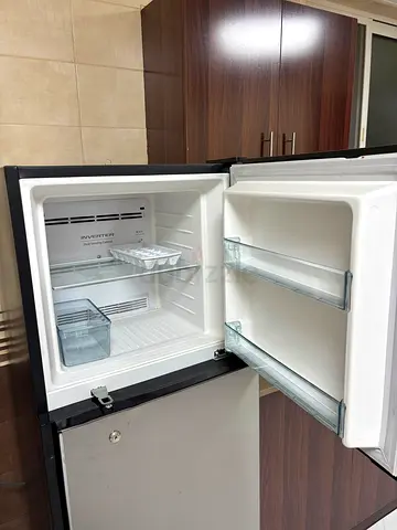Compact top-freezer refrigerator, inverter, good working condition