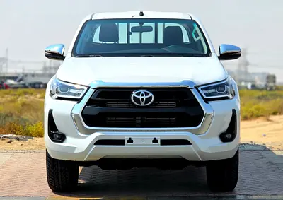 Toyota Hilux SR5 2025 Brand New - JORDAN Specs Ready