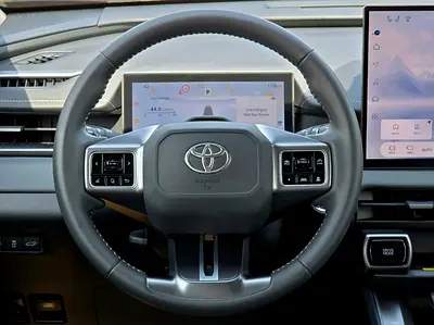 صورة 7 لـ 2026 Toyota RAV 4