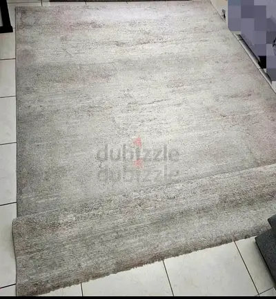 Carpet or rug for give away