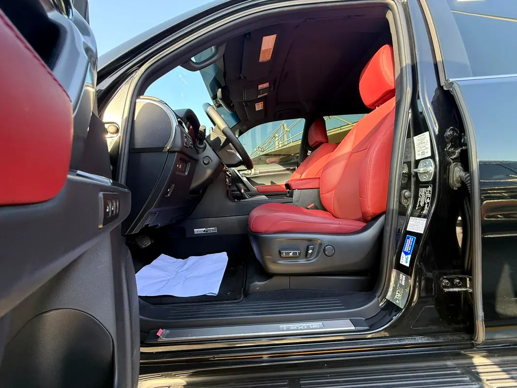 Lexus GX-Series 2023