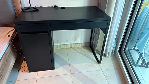 Black modern study/computer desk with storage cabinet