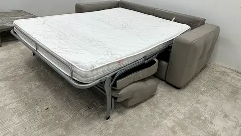 Looks great condition Natuzzi sofabed