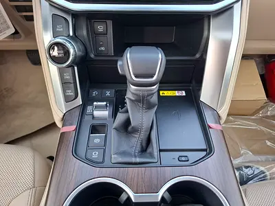 2026 Toyota LAND CRUISER 缩略图 14