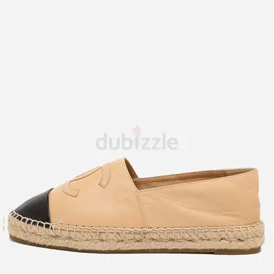 Chanel CC Cap Toe Size 38 Beige/Black Leather Espadrille Flats