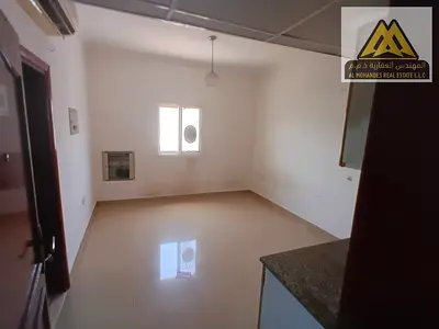 Al Rashidiya 1 – Ajman Near Orient Towers Near the fish market and all services