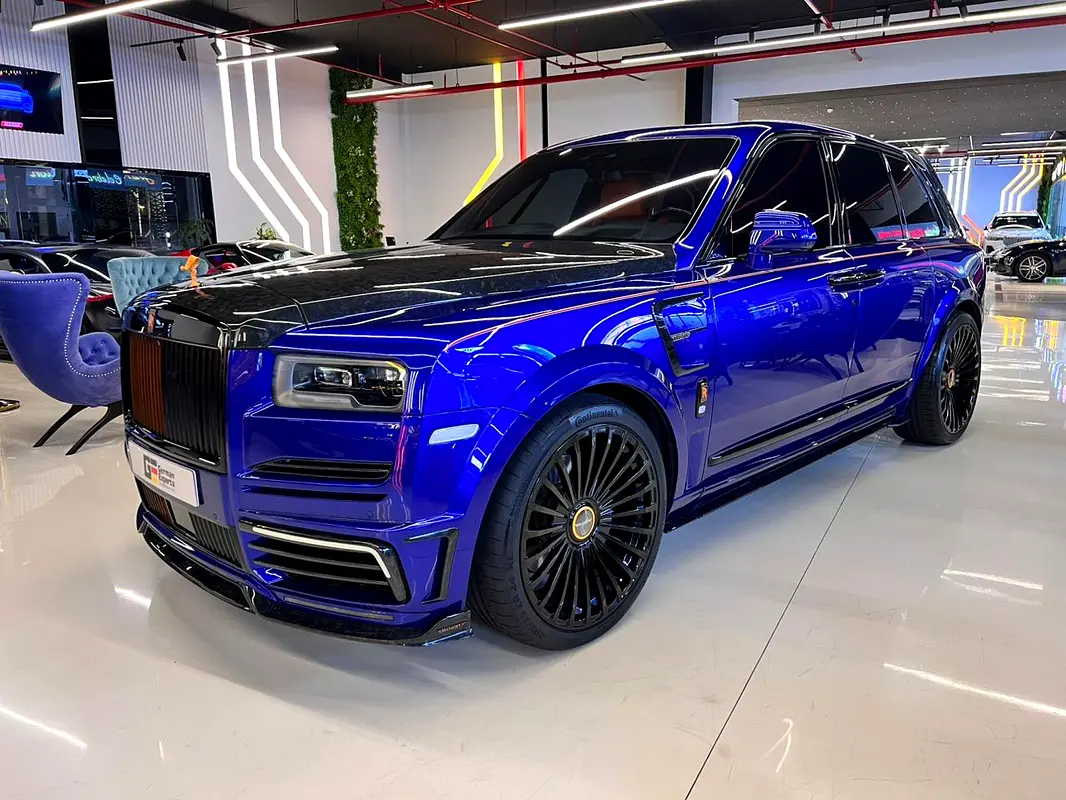 Rolls-Royce Cullinan 2021 — photo 1 of 16