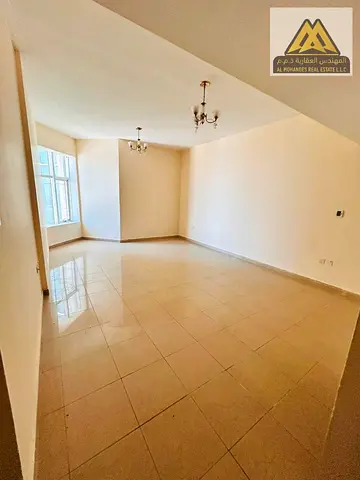 670 sq ft studio apartment High floor With parking