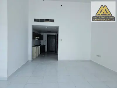 استوديو متميز للبيع في أبراج فالكون (Falcon Towers) - قلب عجمان (مساحة ضخمة 725 قدم مربع - فرصة استثمارية استثنائية مع إشعار إخلاء موجه)
