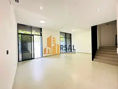4 bedroom villa || Middle unit || like brand new || Gym pool