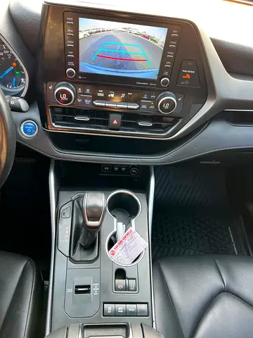 2020 Toyota HIGHLANDER — миниатюра 13