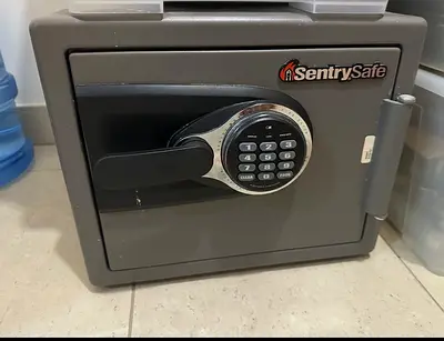 SentrySafe Digital Home/Office Safe — Good Condition