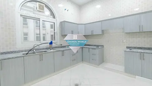3-Bedroom Hall With Water and Electricity included in Rent Baniyas.