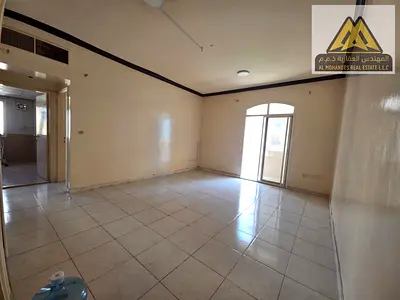 ارخص اسعار في عجمان غرفة نوم وصالة واسعة. بلكونة. حمام. خزائن حائط مدمجة. تكييف مركزي. باركن مجاني بجوار البناية