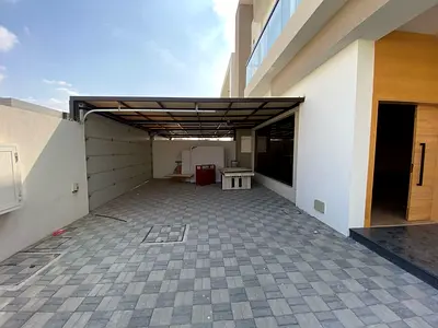 فيلا مودرن للإيجار في الحوشي – الشارقة | تصميم عصري ومساحات واسعة