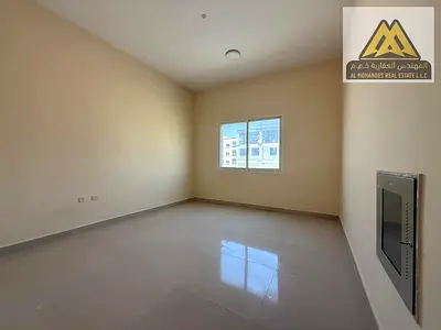 استوديو العالية عجمان مطبخ منفصل تكييف سبليت مساحه كبيره 20 الف 4 دفعات صيانه فري قريب دبي والشارقه ومحمد بن زايد