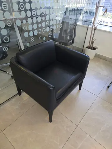 Black Leather Single-Seat Armchair — Compact Modern Design