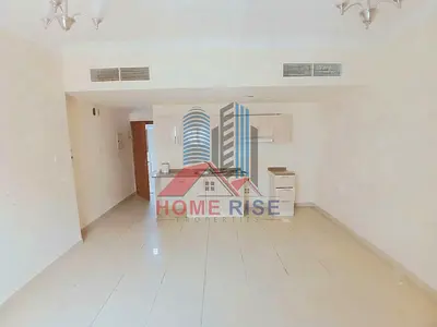 Spacious / Studio Apartment/ Ready to move / Opposite Sahara centre / Easy Exit