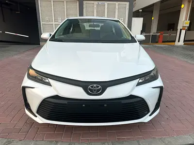 2021 Toyota COROLLA photo 2