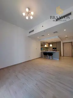 NEAR EXIT | FITTED KITCHEN | WELL MAINTAINED