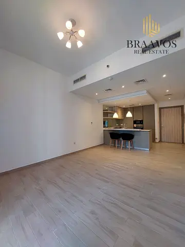 NEAR EXIT | FITTED KITCHEN | WELL MAINTAINED