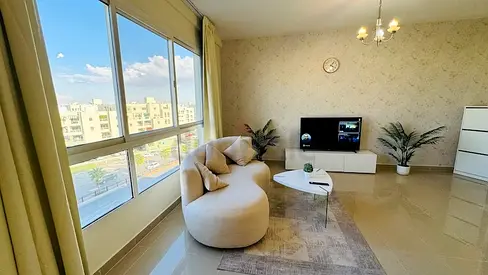 BED SPACE AVAILABLE FOR MALE IN LIWAN 2, OPPOSITE SILICONE OASISS (DUBAI LAND)