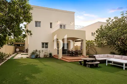 3 Bedroom Villa | Unfurnished | Single row
