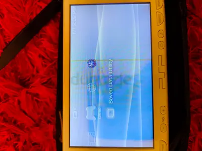 Psp 2000 screen ( not original )