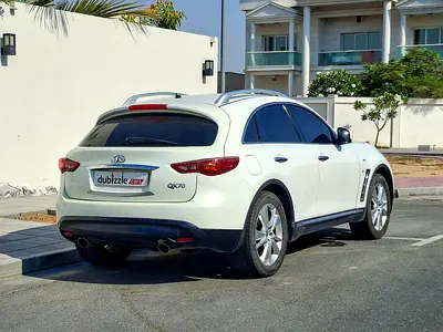 صورة 6 لـ 2014 Infiniti QX70