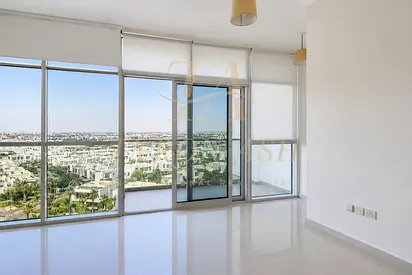 PRIME LOCATION | HIGH FLOOR | FULL GOLF VIEW
