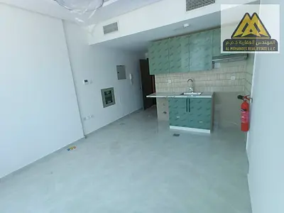 A fantastic annual rental opportunity on Ajman Corniche. This spacious studio is located in a brand-new building and is available for the first tenant