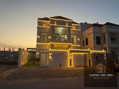 للبيع في الحليو2 عجمان فيلا 5 غرف ومجلس وصاله مع مطبخ واسع وغرفة خادمه وحوش واسع