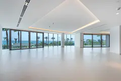 Exquisite Seafacing Penthouse on Palm Jumeirah