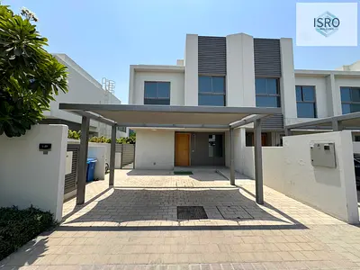 3 BEDROOM TOWNHOUSE || MAIDROOM || 135K ||