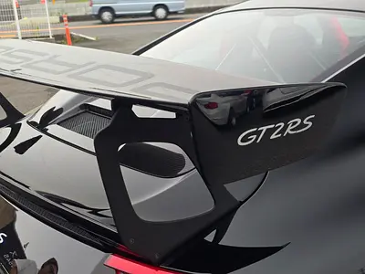 2019 Porsche 911 thumbnail 7