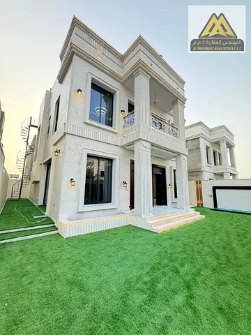 فيلا vip جديده للبيع | مكونه من طابقين | تصميم حديث وتشطيب ممتاز | مزوده بموقف سيارة خاص