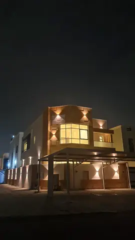 5-Bedroom Villa for Rent in Al Yasmeen, Ajman | Covered Backyard | Covered Parking | Corner Villa