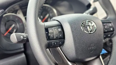 صورة 12 لـ 2025 Toyota HILUX