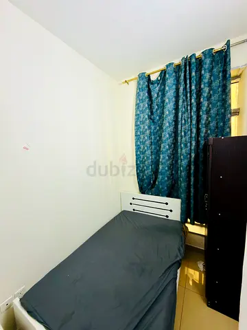 Partition for rent Ajman - Indians, Pakistan preferred