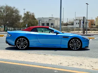 2011 Aston Martin DBS 照片 4